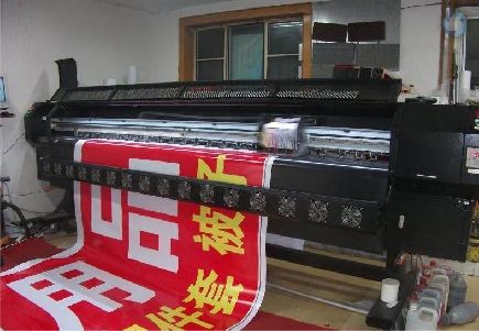 平和喷绘广告分辨率是多少？